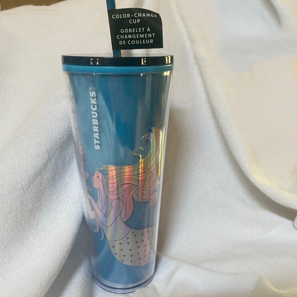 💙🧜🏼‍♀️Starbucks Blue Siren Color Changing Tumbler 24oz🧜🏼‍♀️💙